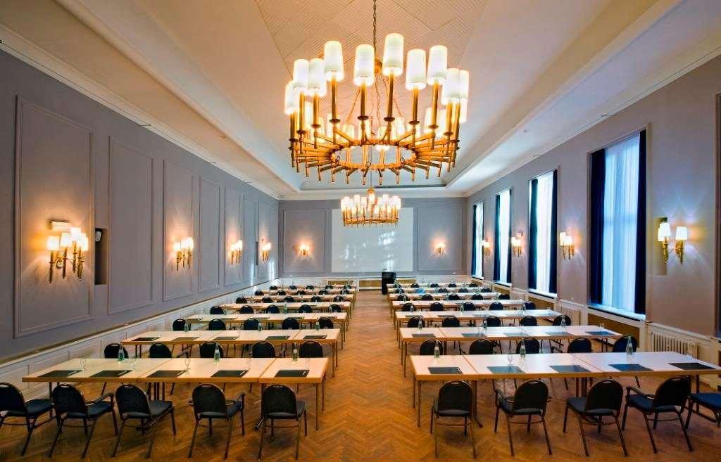 Wyndham Duisburger Hof 4* Duisburg